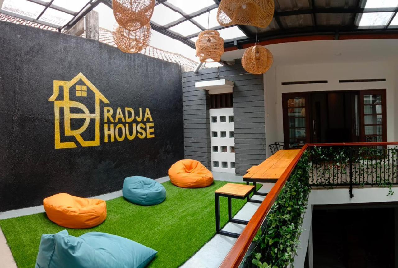 Вілла Radja House Cipaku Indah Бандунг Екстер'єр фото